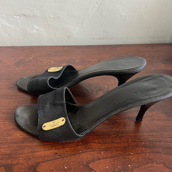 Gucci black denim pumps size 8 1/2 - Picture 2 of 5